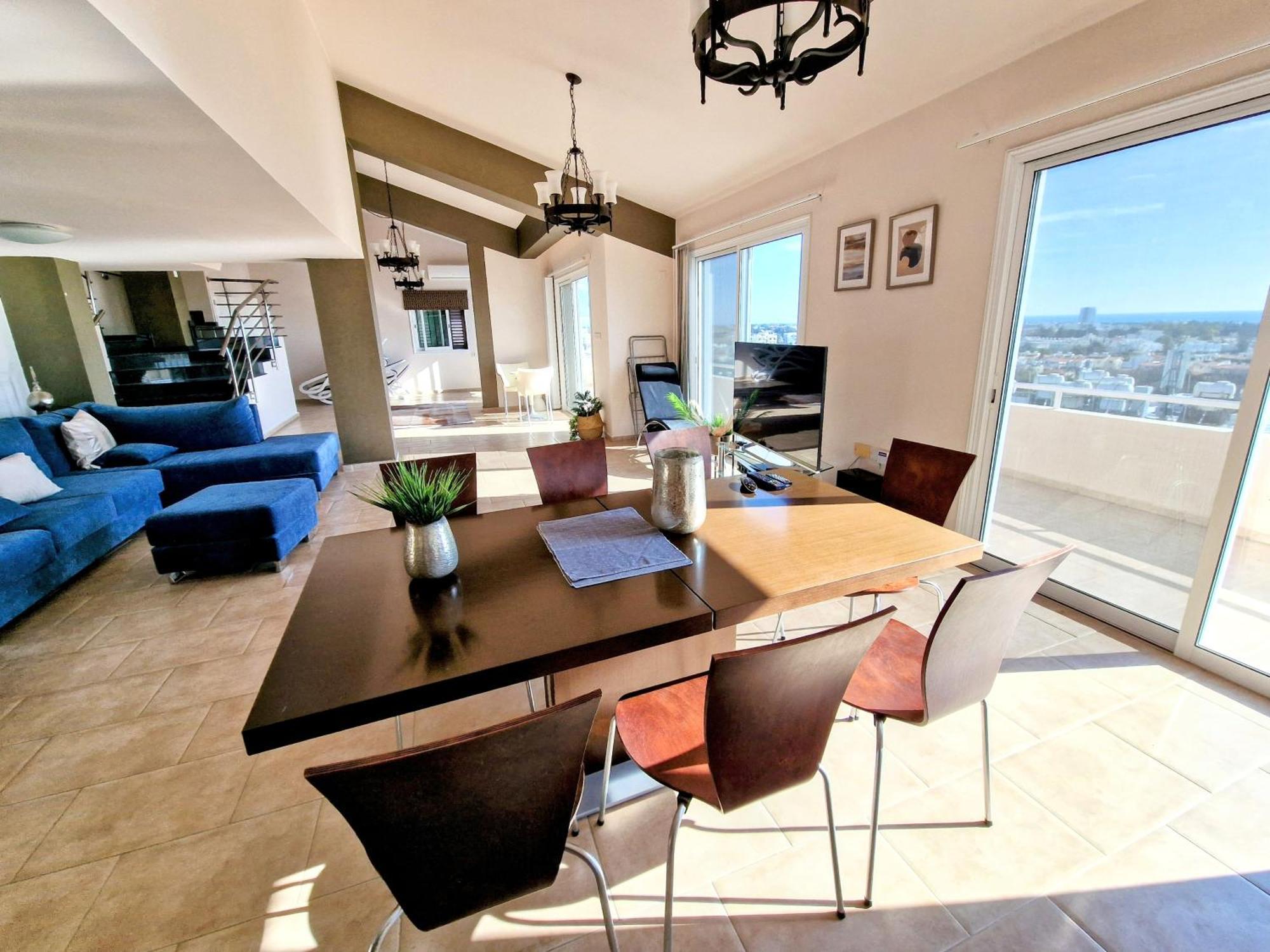 Paphos Central Penthouse エクステリア 写真